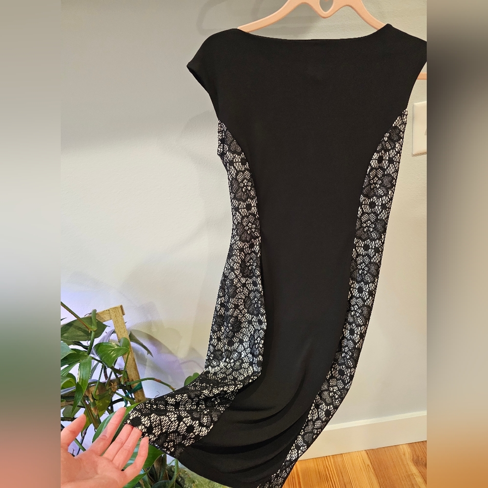 Dress - Picture 2 of 4